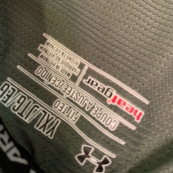 COPY - Under Armour Camo Tech Fitted Shirt YXL XL… - Picture 5 of 5